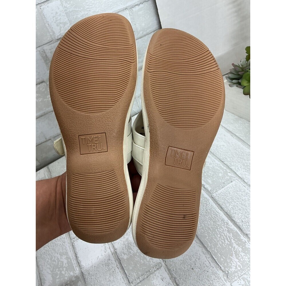 Time and tru sandals size 8 - Picture 3 of 4